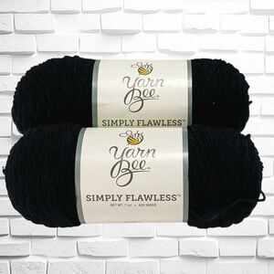 Yarn Bee Simply Flawless Low Pill Acrylic Lot of 2, Each 420 Yds/7oz. Black